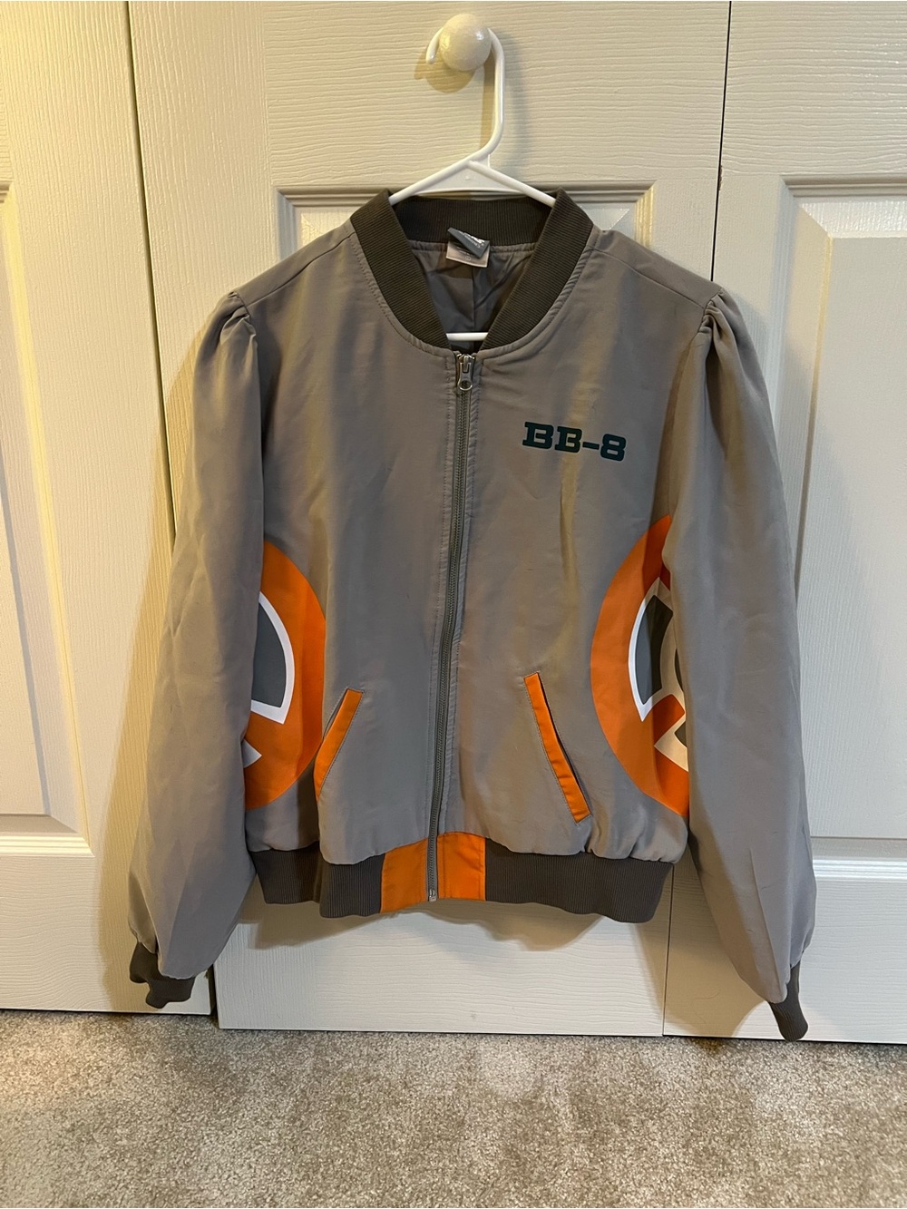 Her Universe Star Wars BB-8 Bomber Jacket, NWOT